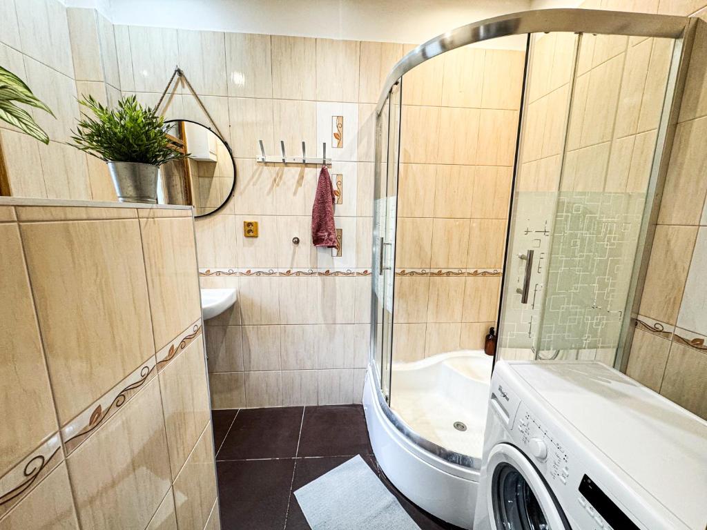 Beautiful Apartment in Bratislava Old Town with AC 8