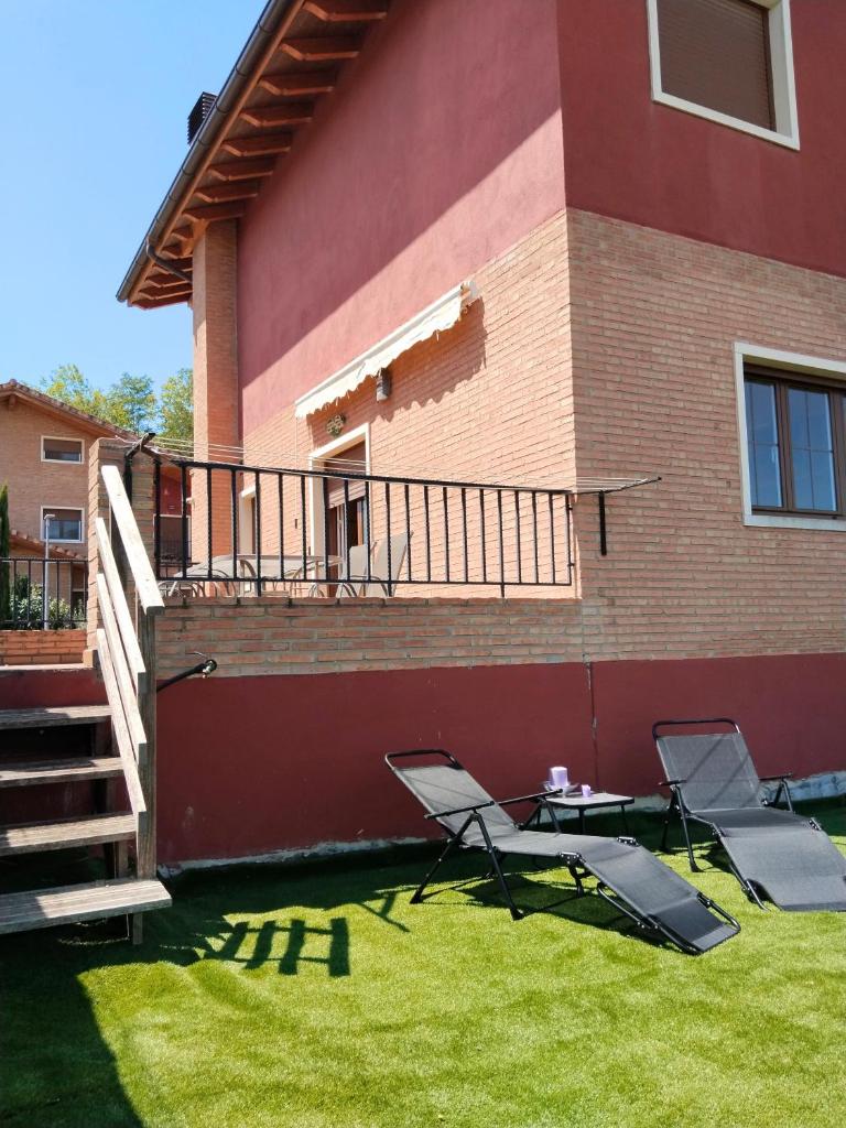 Casa con gran jardín y barbacoa "Los Olivos" Cerca de Logroño familias y grupos 8