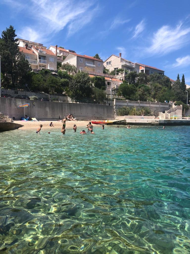 Sea View Apartment with Large Terrace & Parking near Korčula 8