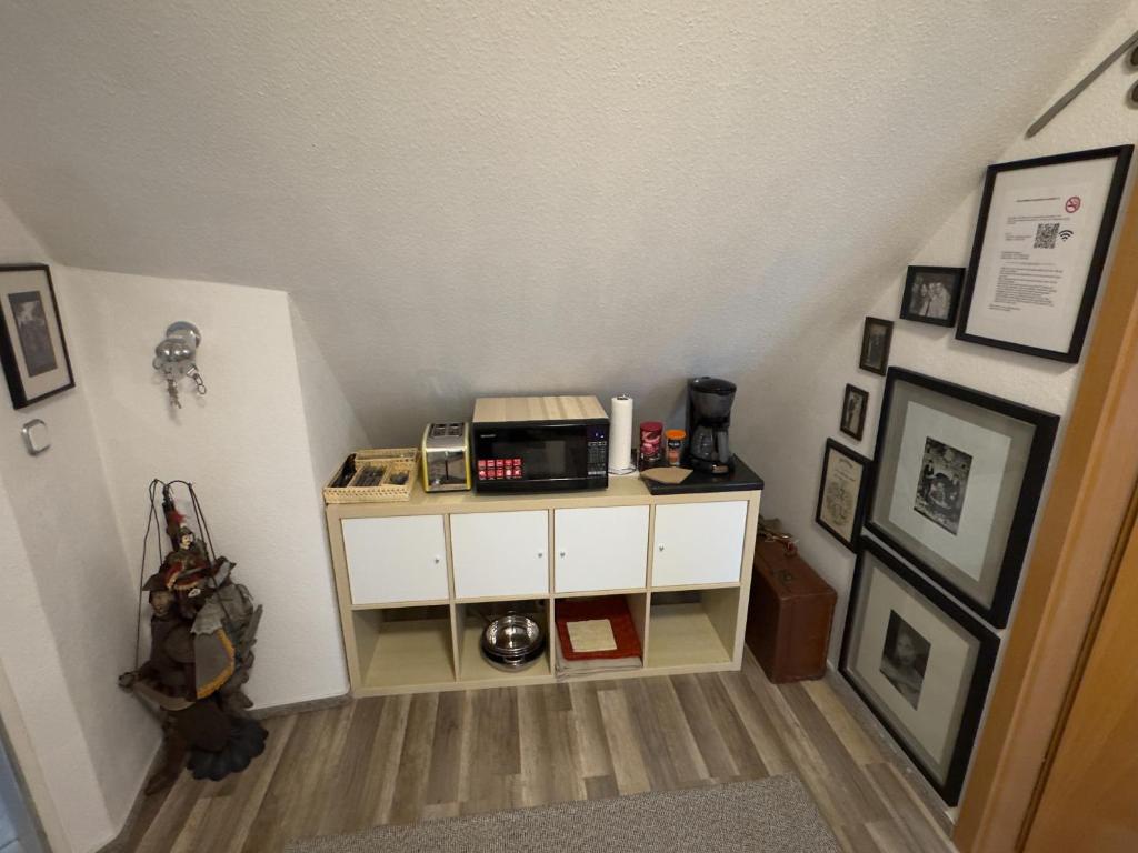 Gemütliche helle Dach-Wohnung in Frankfurt 8