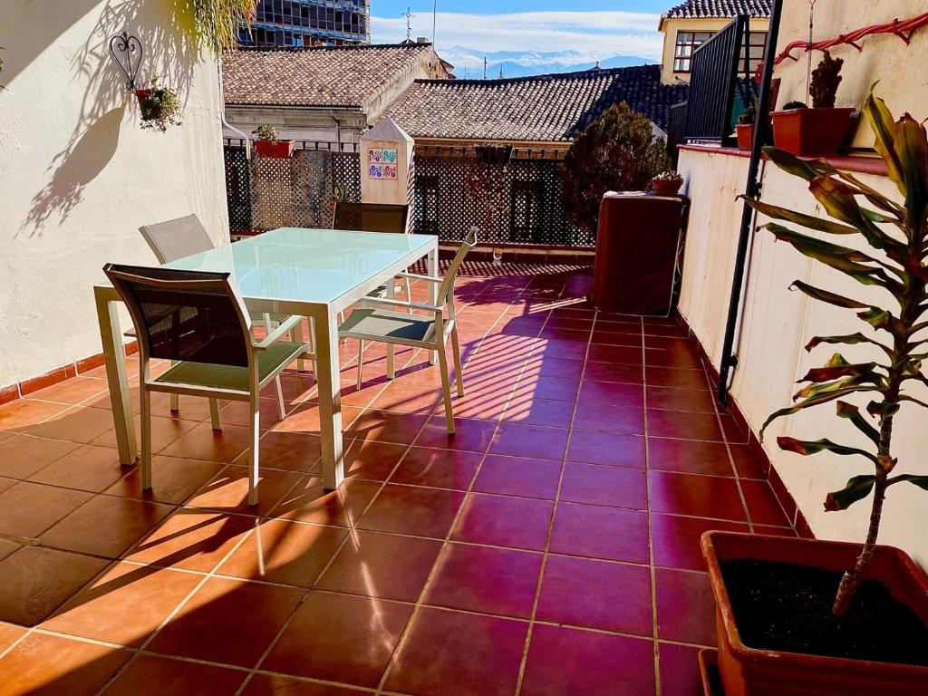 Apartamentos Ilíberis 6