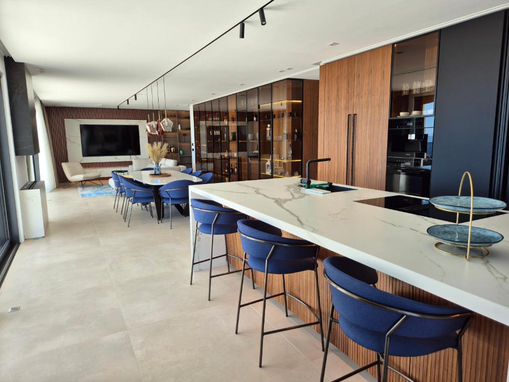 Pearl Penthouse