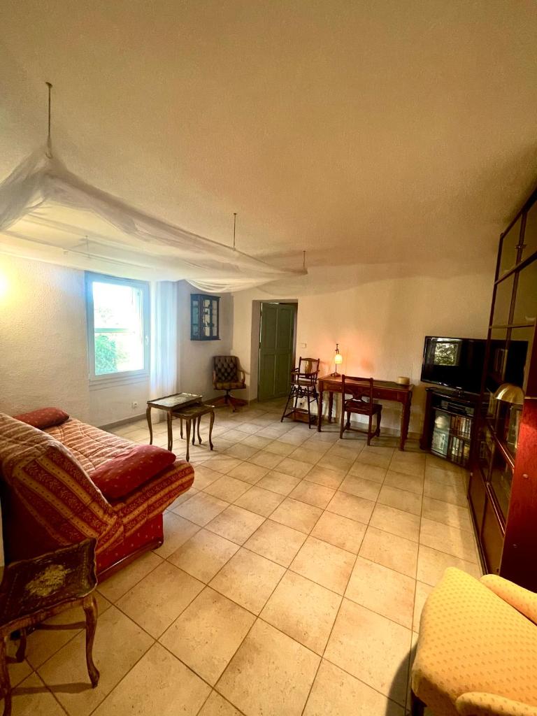 Authentique mas provençal Gémenos 8
