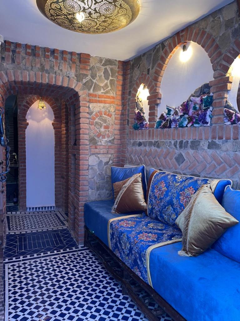 Photo de la galerie de l'établissement RIAD El BAB MAHRUk, à Chefchaouen