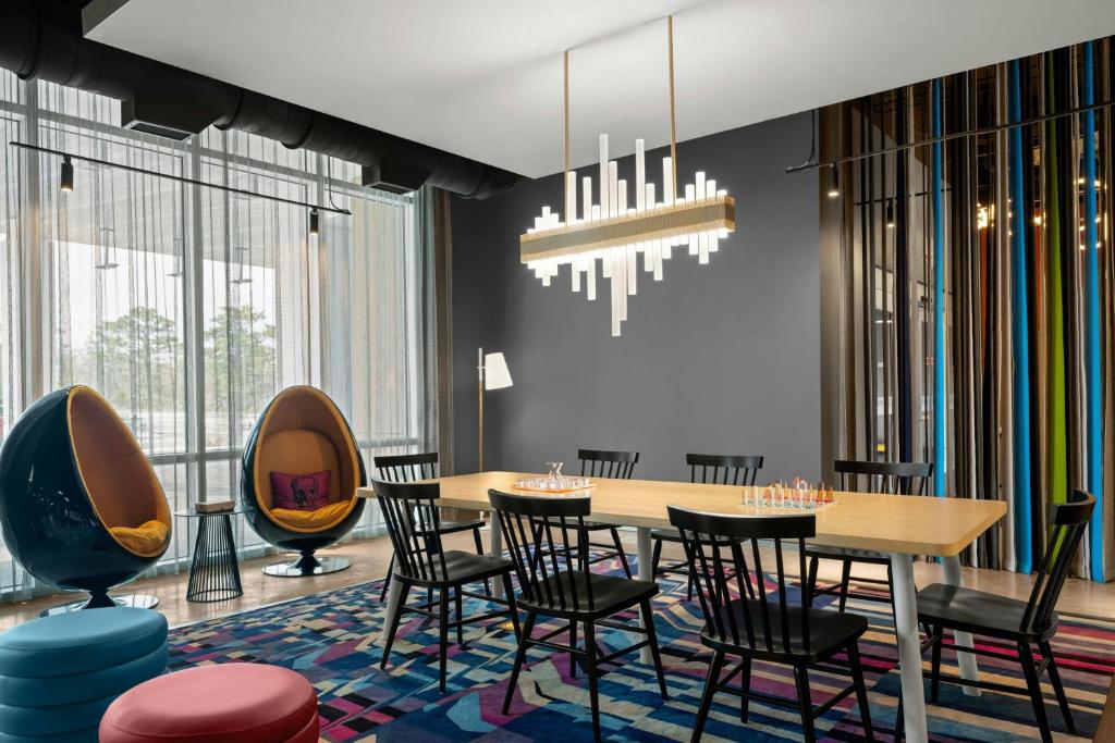 Aloft Orlando Lake Nona Image