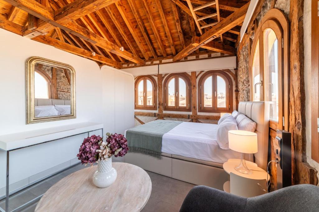 Apartamentos Santa Fe - Calle Armas by Toledo AP 8