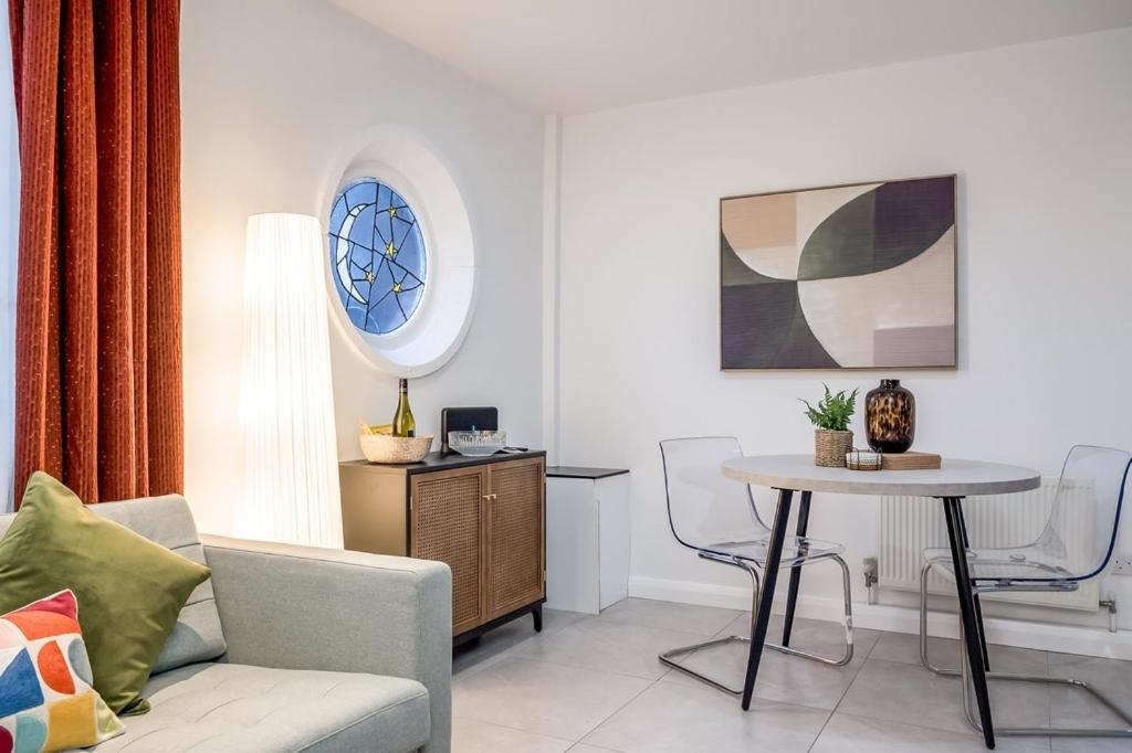 Central Belfast Apartments, Salisbury 3