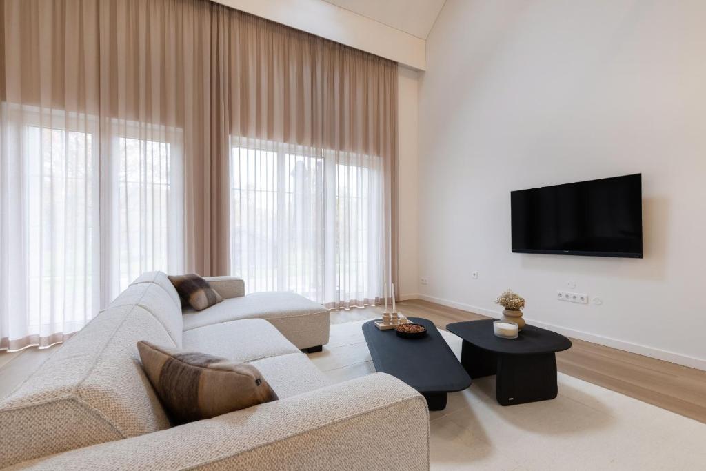 Picturesque Villa RestArt by Reside Baltic 5