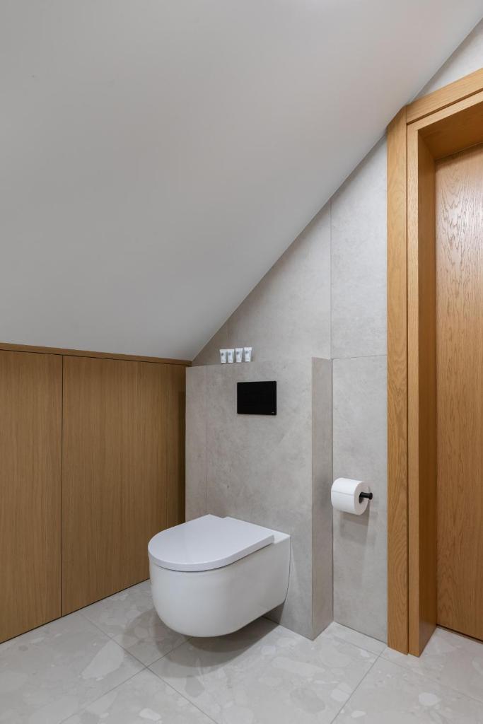 Picturesque Villa RestArt by Reside Baltic 8
