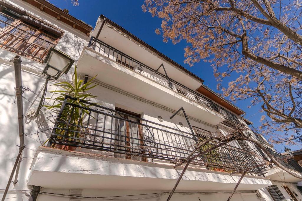 Albalh Apartamentos - La Casita de la Plaza en Albaicín Granada con Terraza Privada y Vistas Espectaculares 6