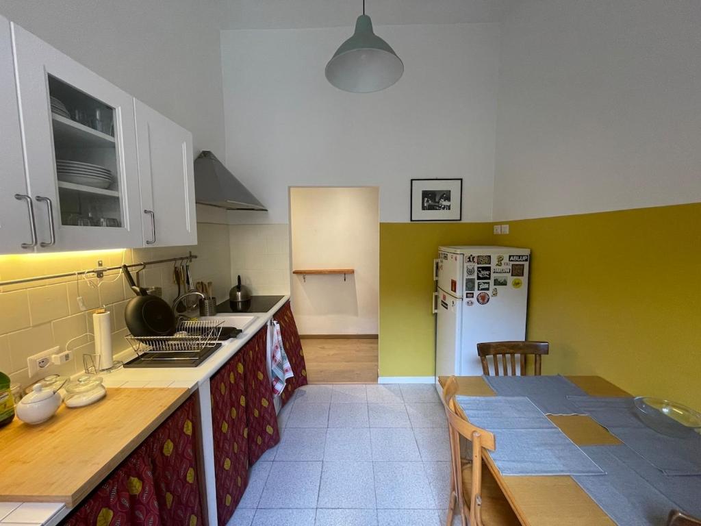 Theo's House in Rome Ostiense 8