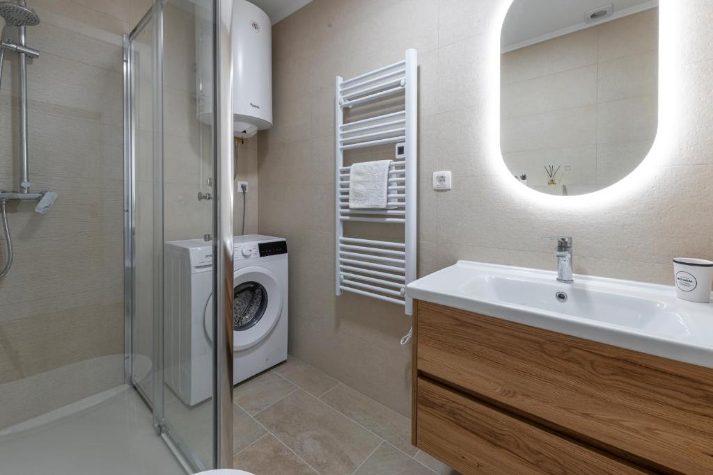 City Mode Apartment 8