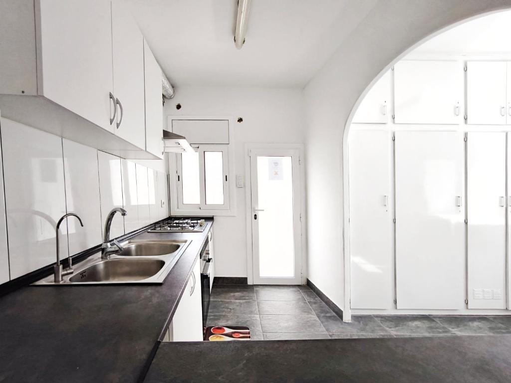 Casa con piscina privada en Sant Pol de Mar 3