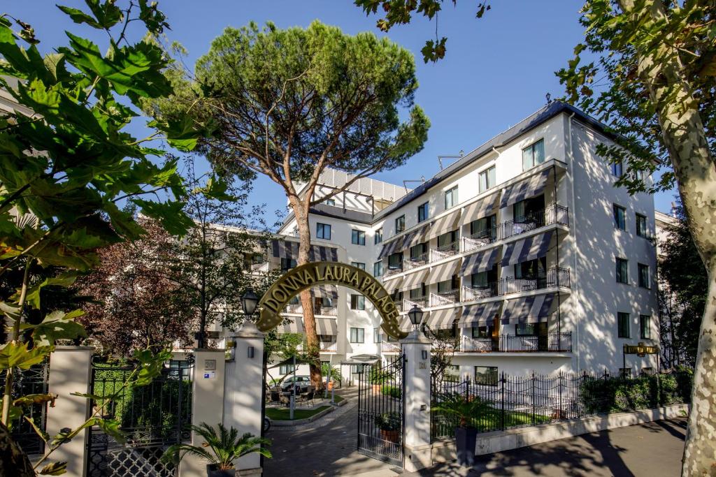 Donna Laura Palace by OMNIA hotels Image