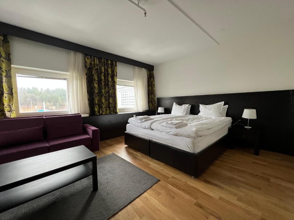 Injoy Premium Hotel Solna Image