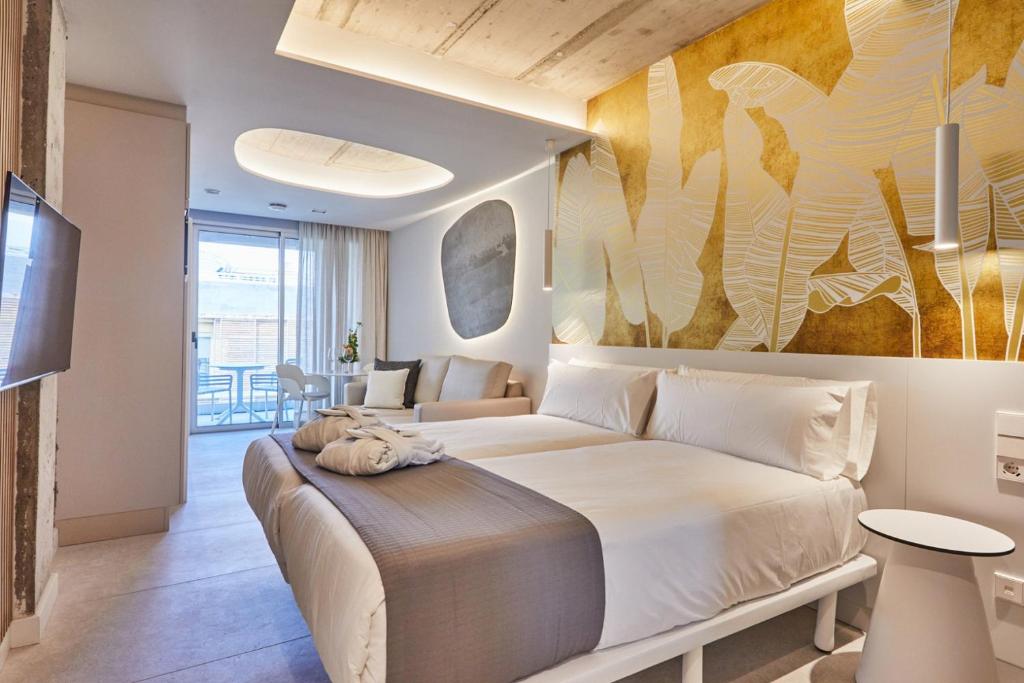 Silken Atlantis Suites - Holiday Homes 5