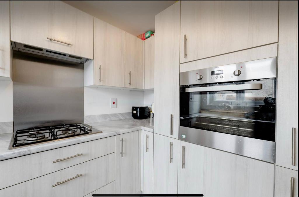 New built 2022, 3 bedroom townhouse Edinburgh 4