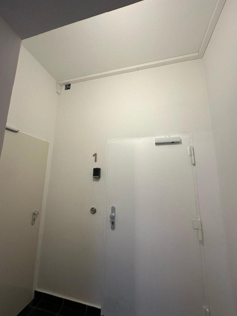 Al Nafurah Apartments 8