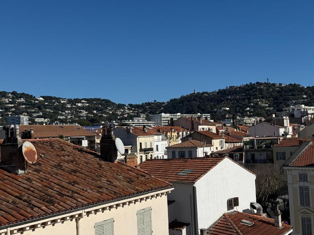 Appartement HOCHE CANNES centre-ville