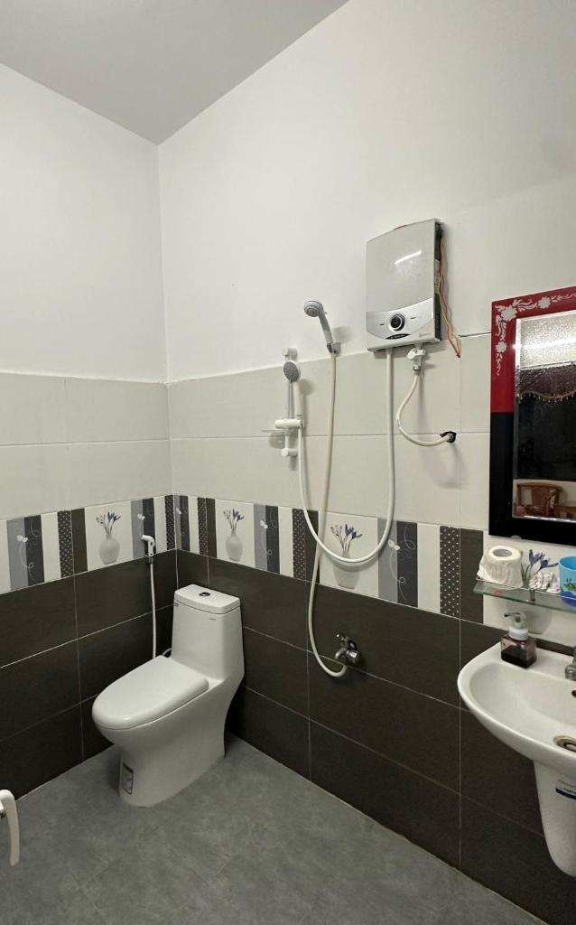 Khách sạn Trang Thư