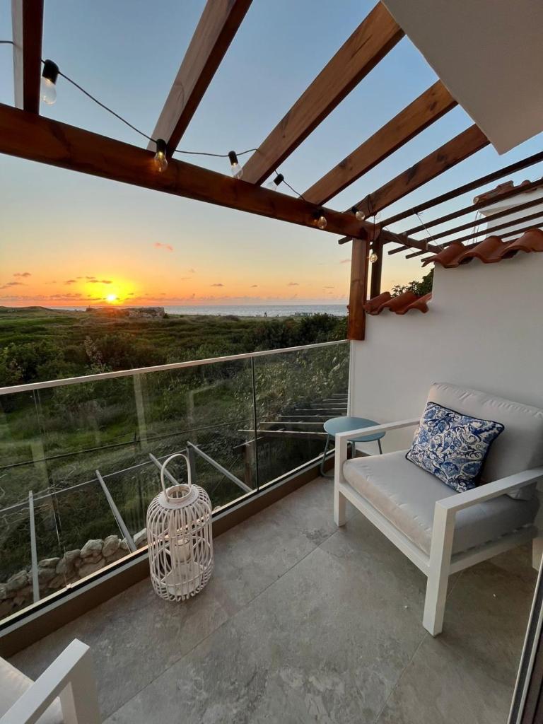 Breath taking seaview Apartment at Lighthouse Beach 3