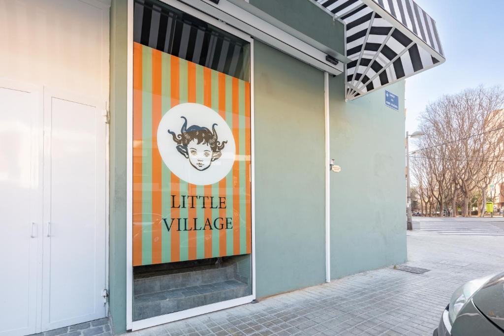 The Little Village Apartments 5