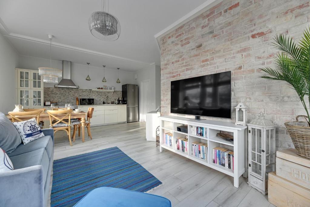 Toskania Light & Spacious Family Stay with parking by Lion Apartments Sopot 7