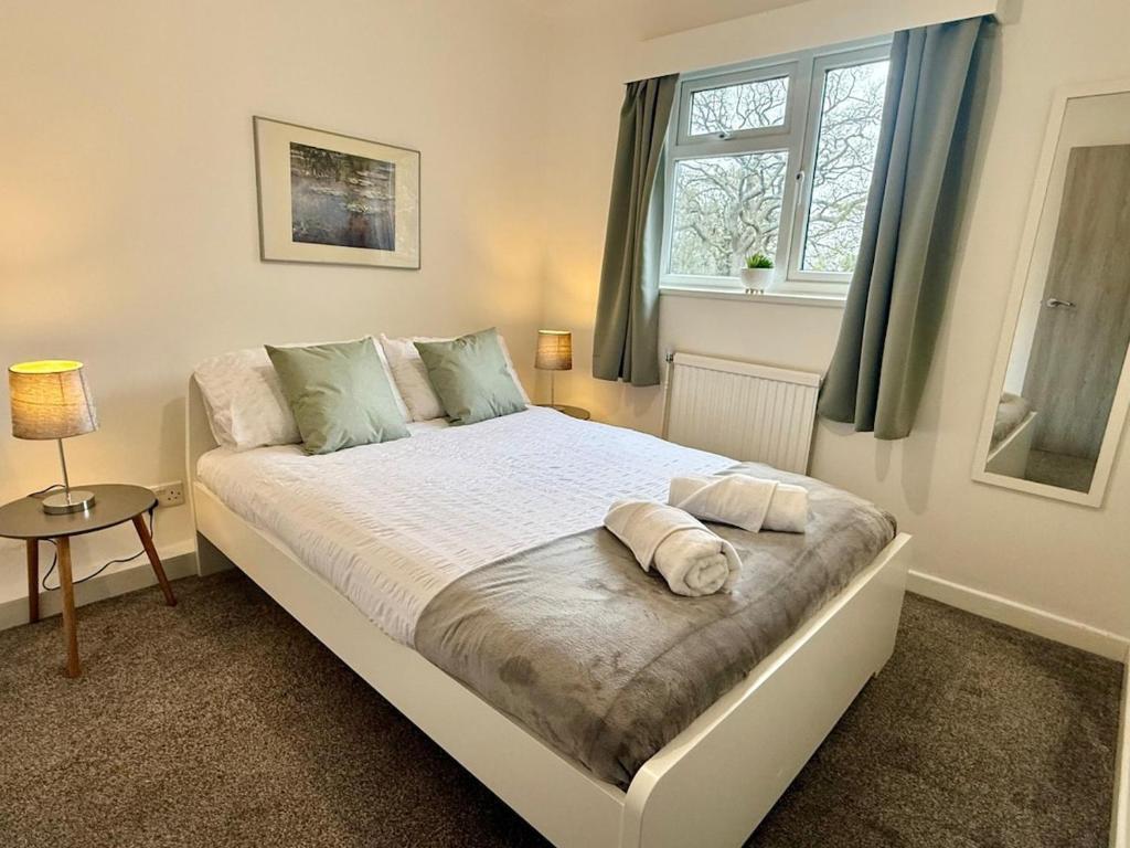 Luxury 1-Bedroom Flat, Wi-Fi, Near Oxford centre 2