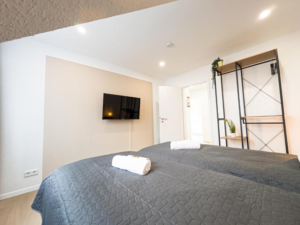 ImmoStay L# Ferienhaus- Garten & Parking, WiFi 8