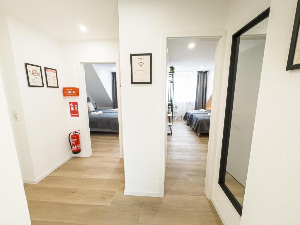ImmoStay L# Ferienhaus- Garten & Parking, WiFi 6