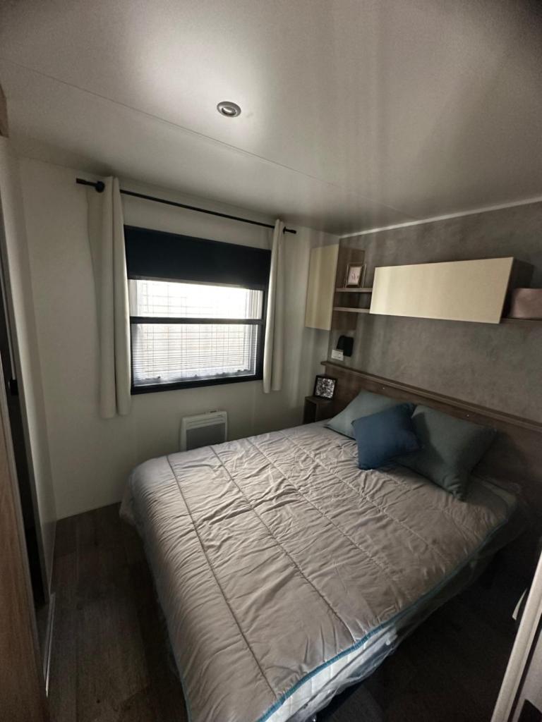 Photo de la galerie de l'établissement Camping La Réserve - Emplacement 391 - Mobile home neuf Bora Bora proche du lac, à Gastes