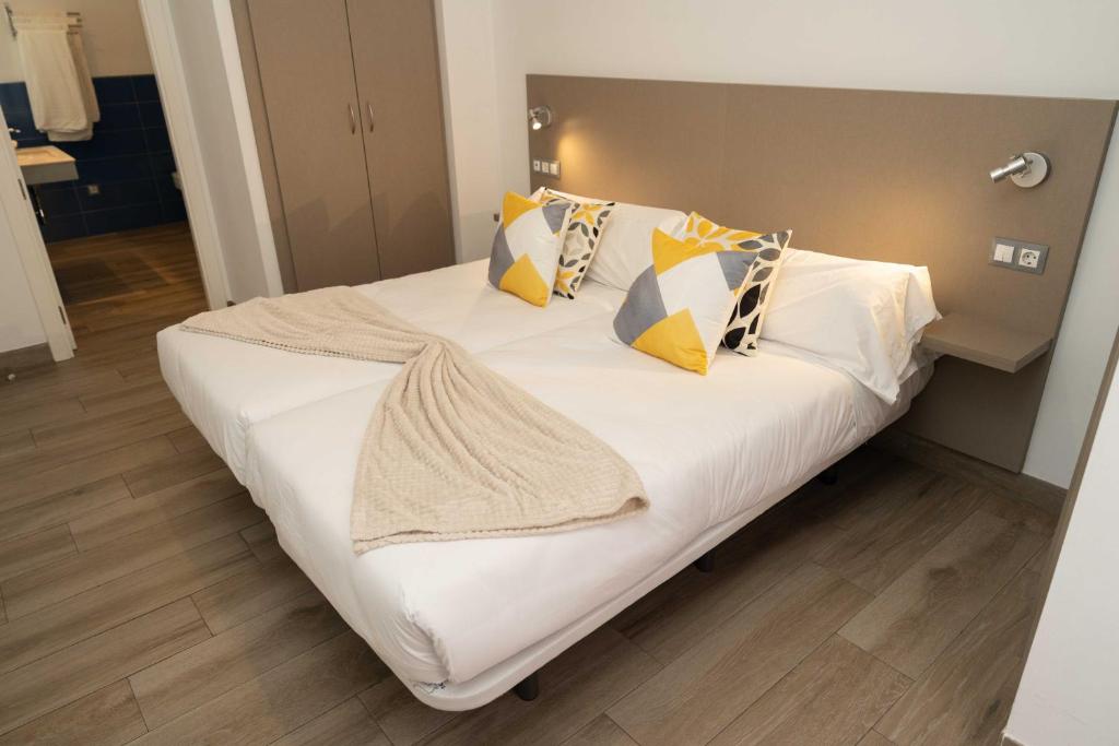 Apartamentos Campo Del Príncipe 2