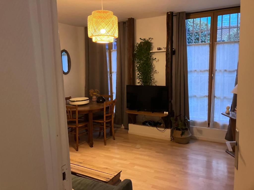 Charmante maisonnette 1