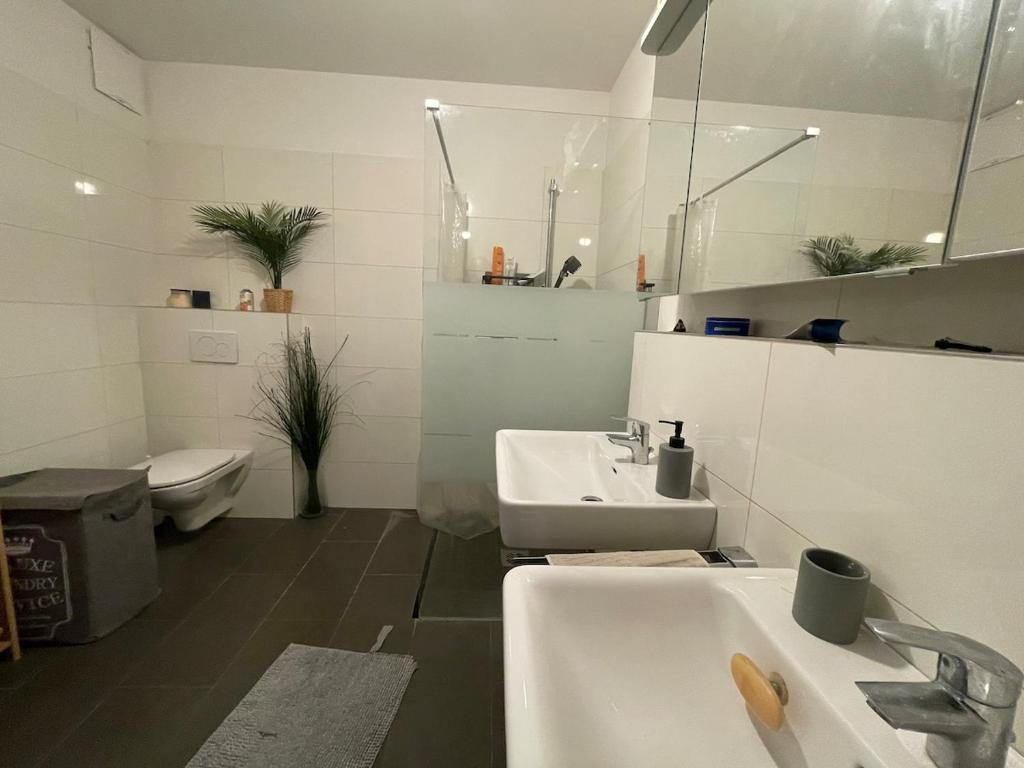Modern bright apartment 7