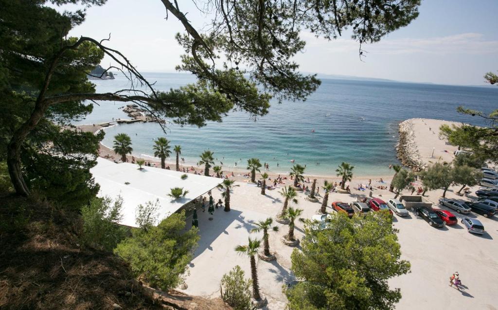Spacious sea view apartment near Marjan & Beach 6