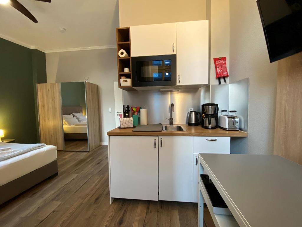 Amaroo - Rooms & Apartments "Charlotte" 8