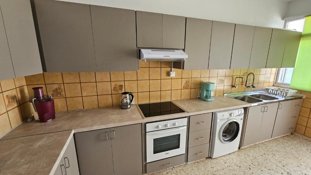 Family Nest In The Heart Of Limassol 4