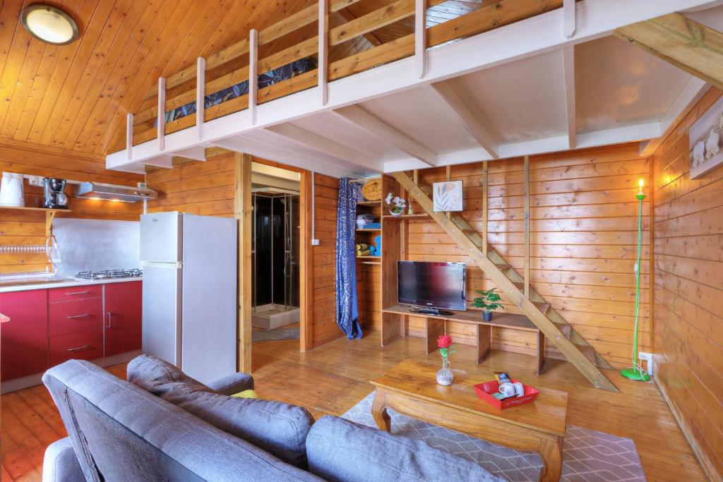 Ti kaz bourbon vanille - Vue montagne jacuzzi 4