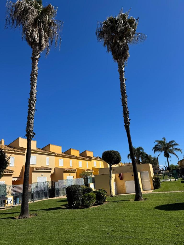 Casa coqueta con jardin 7
