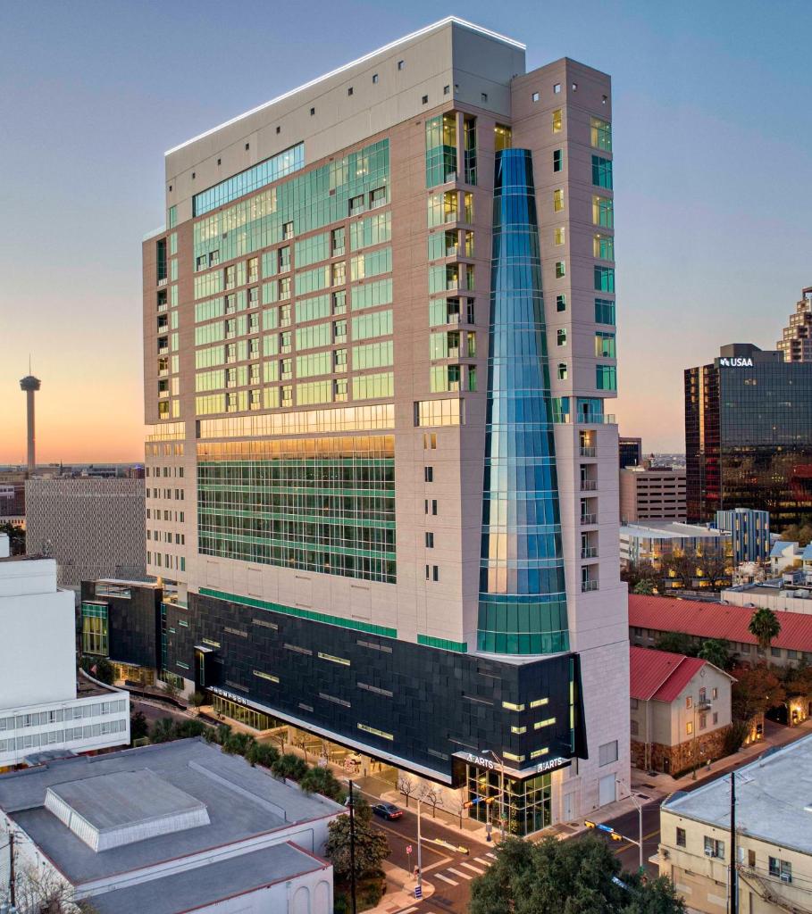 Thompson San Antonio - Riverwalk, by Hyatt Image