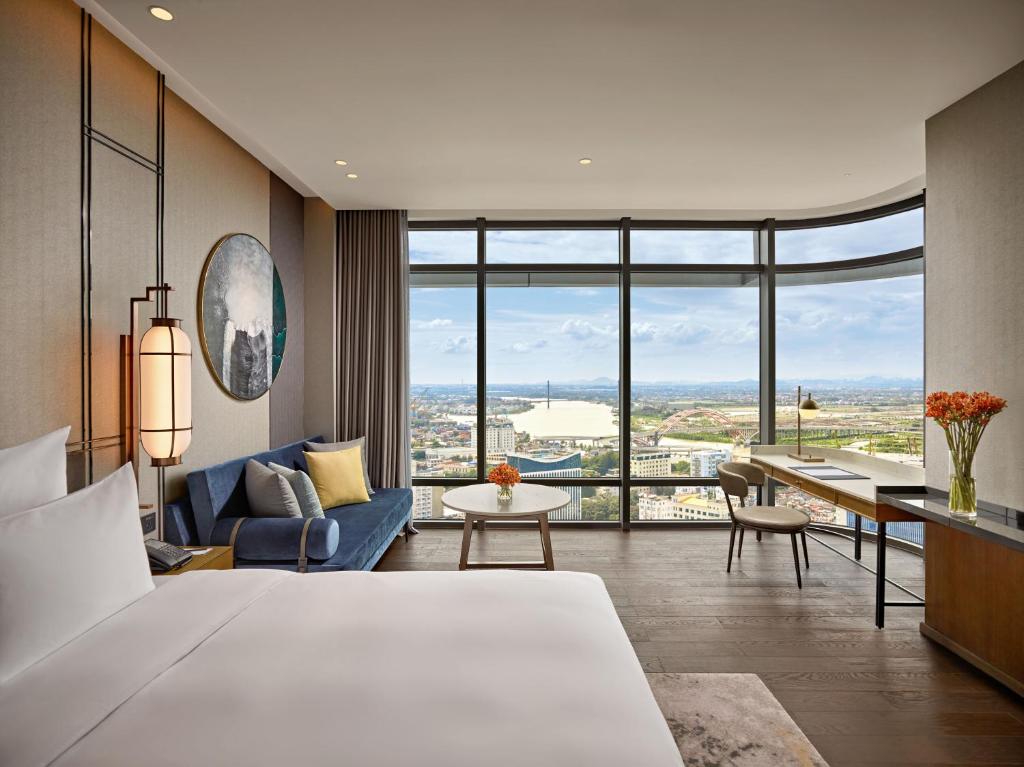 Pullman Hai Phong Grand Hotel