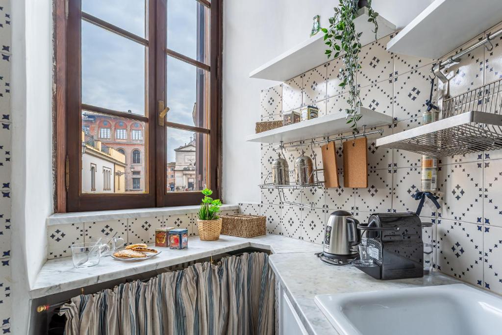 iFlat A Vintage Gem Apartment near Piazza Navona 4