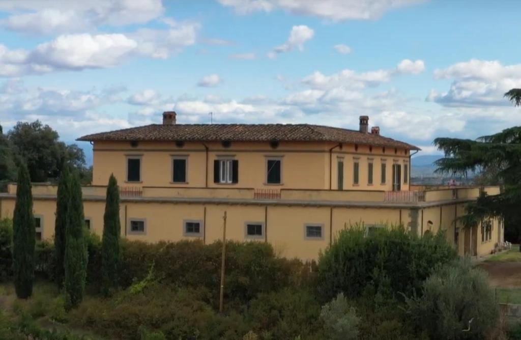 Apartment in villa Il Castellaccio 2