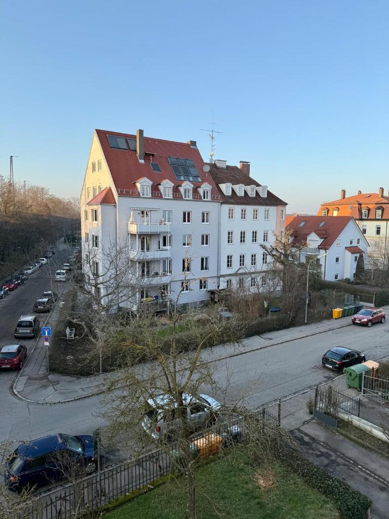 Elegante Jugendstil-Wohnung - ruhige Lage nähe HBF 6