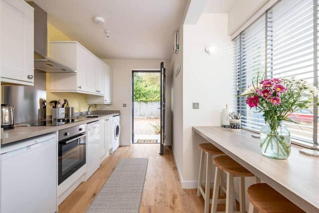 The Hepburn Garden House 4