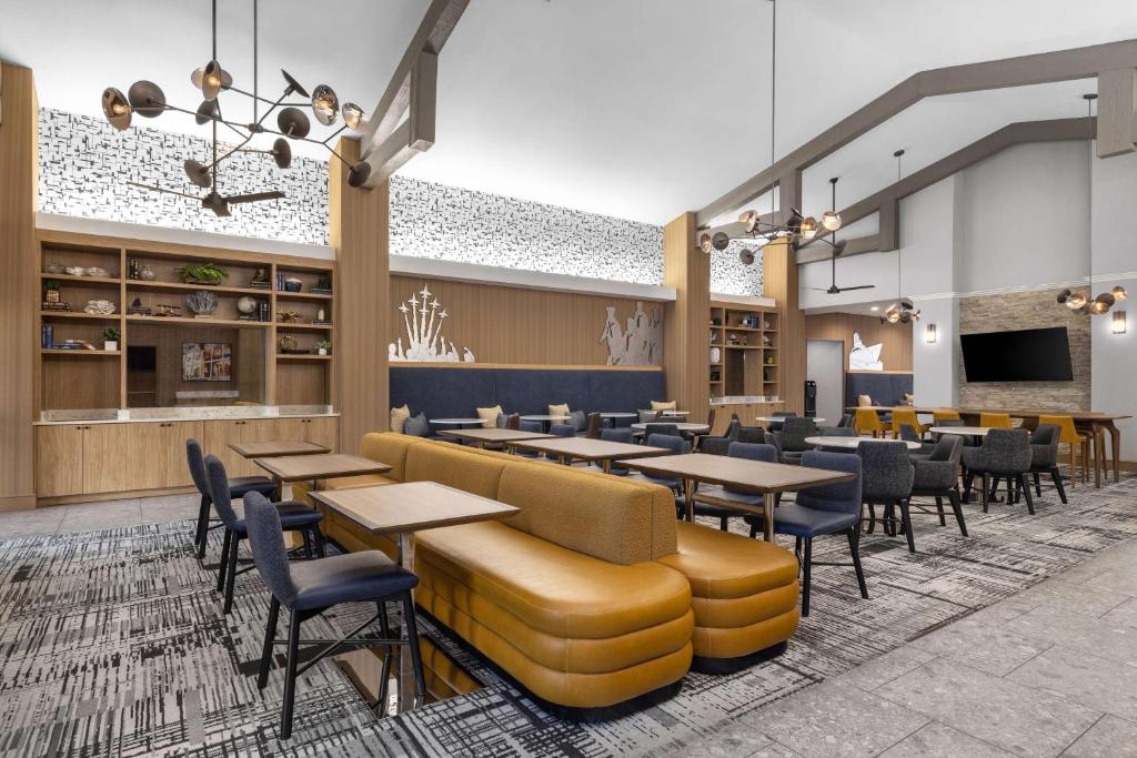 Homewood Suites by Hilton San Diego Airport-Liberty Station Image