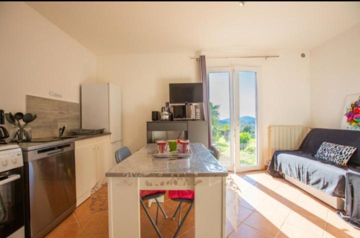 Logement calme et agréable à proximité d'Ajaccio 4
