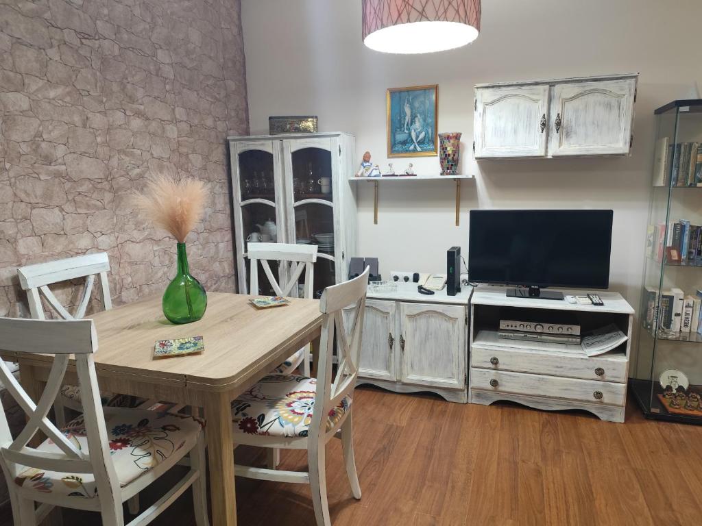 Apartamento Entre el Falla y la Caleta 8