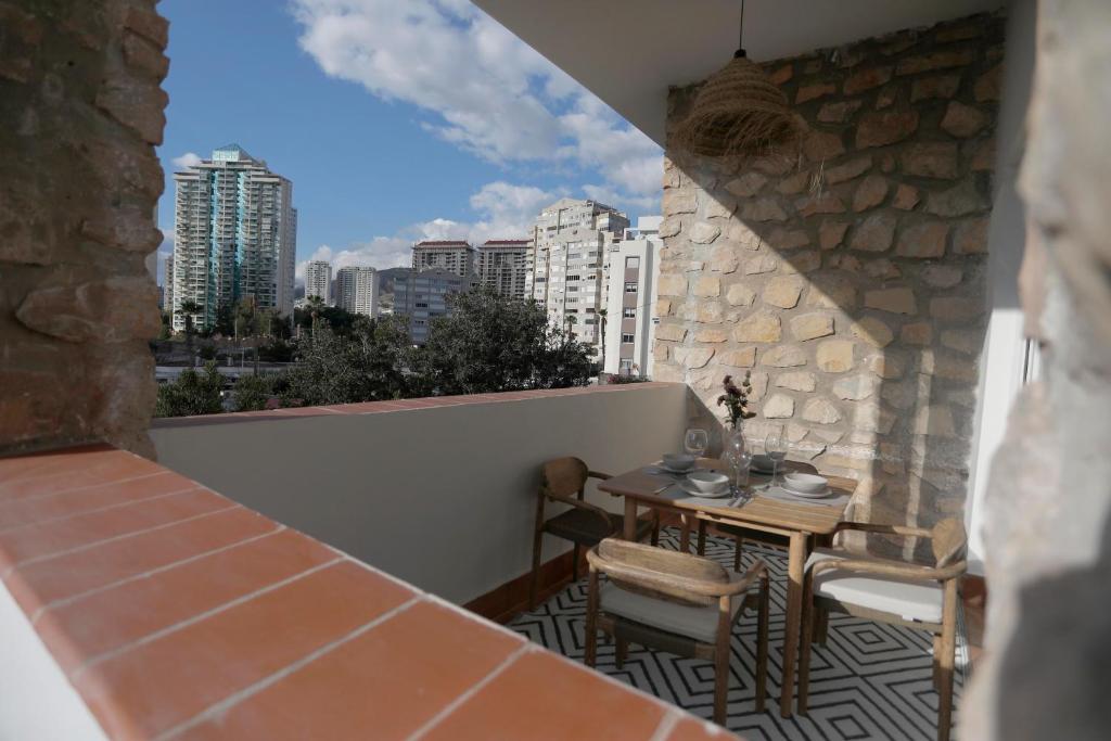 Arenas Beach Apartments 5