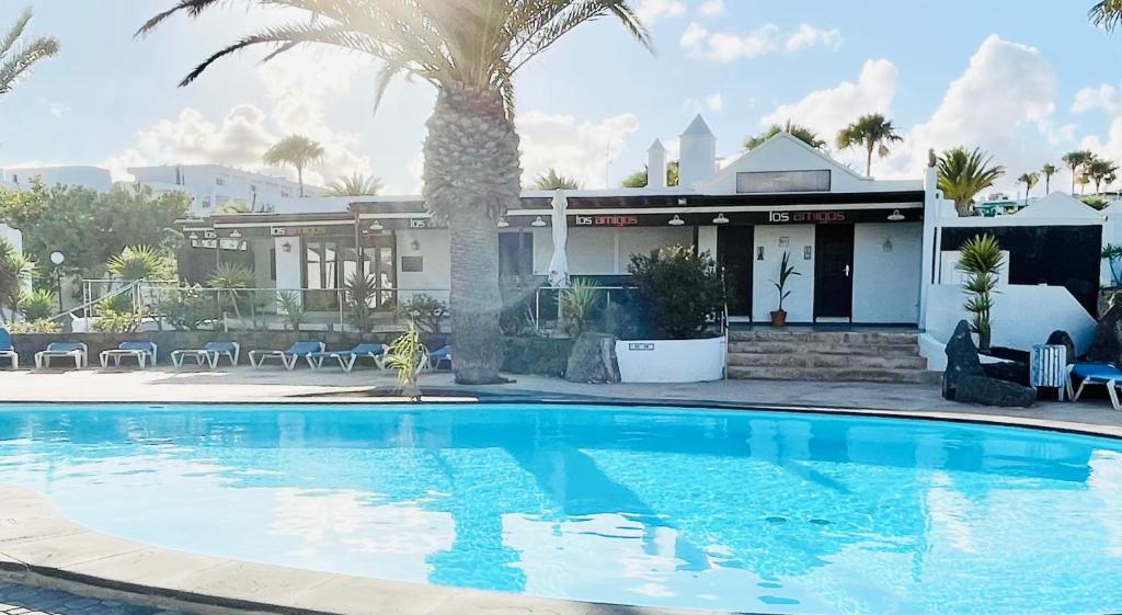 Trinity house en Playa Bastian 4